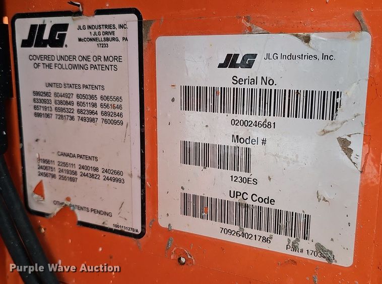 image for item IO9821 2015 JLG 1230ES vertical lift