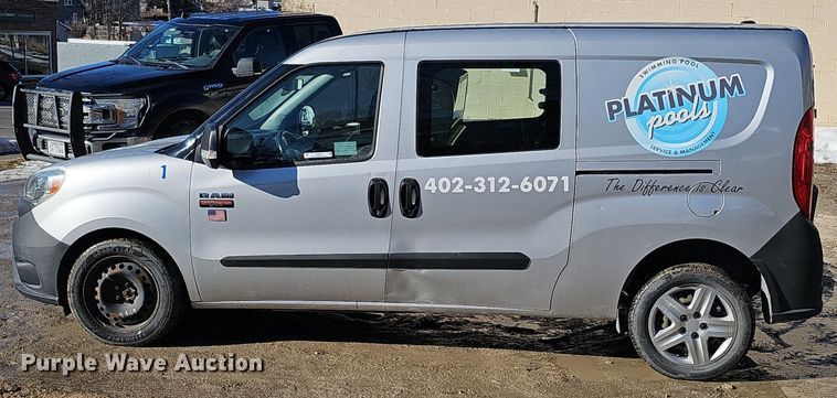 image for item IO9828 2015 Dodge Ram ProMaster City van