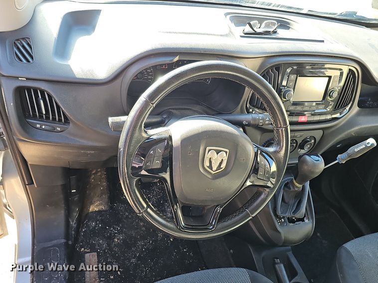 image for item IO9828 2015 Dodge Ram ProMaster City van