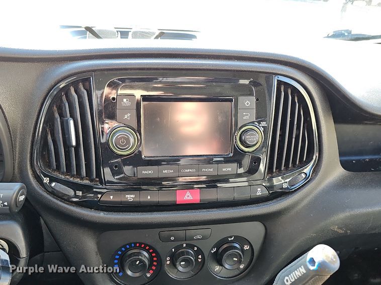 image for item IO9828 2015 Dodge Ram ProMaster City van