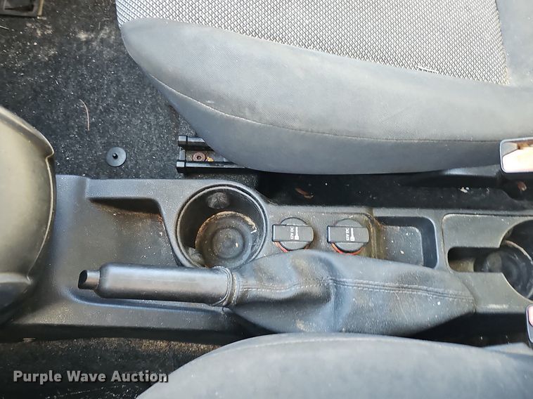 image for item IO9828 2015 Dodge Ram ProMaster City van