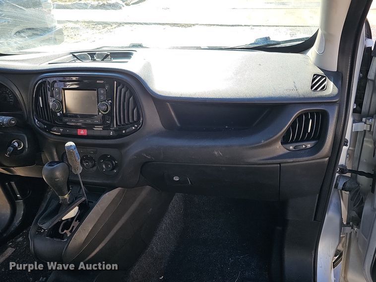 image for item IO9828 2015 Dodge Ram ProMaster City van