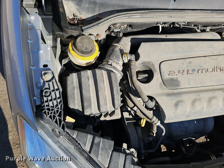 image for item IO9828 2015 Dodge Ram ProMaster City van