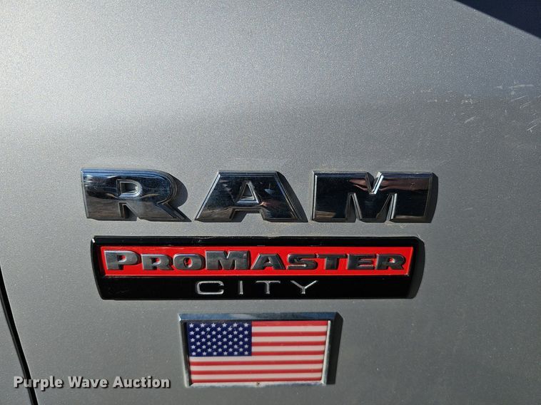 image for item IO9828 2015 Dodge Ram ProMaster City van