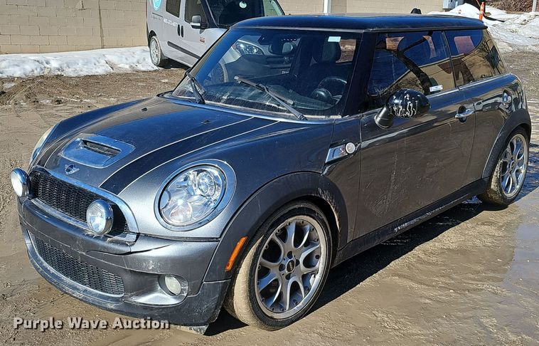 image for item IO9829 2008 Mini  Cooper S 