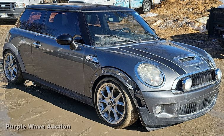 image for item IO9829 2008 Mini  Cooper S 