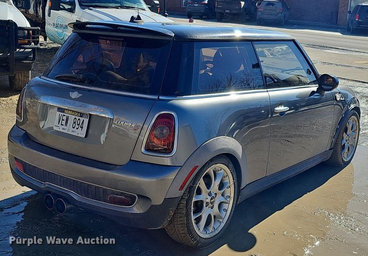 image for item IO9829 2008 Mini  Cooper S 