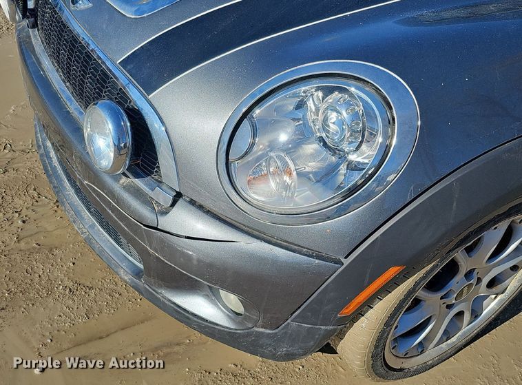 image for item IO9829 2008 Mini  Cooper S 
