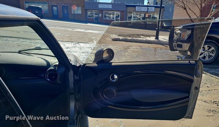 image for item IO9829 2008 Mini  Cooper S 