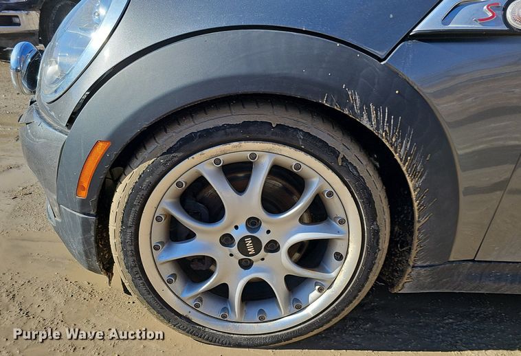 image for item IO9829 2008 Mini  Cooper S 