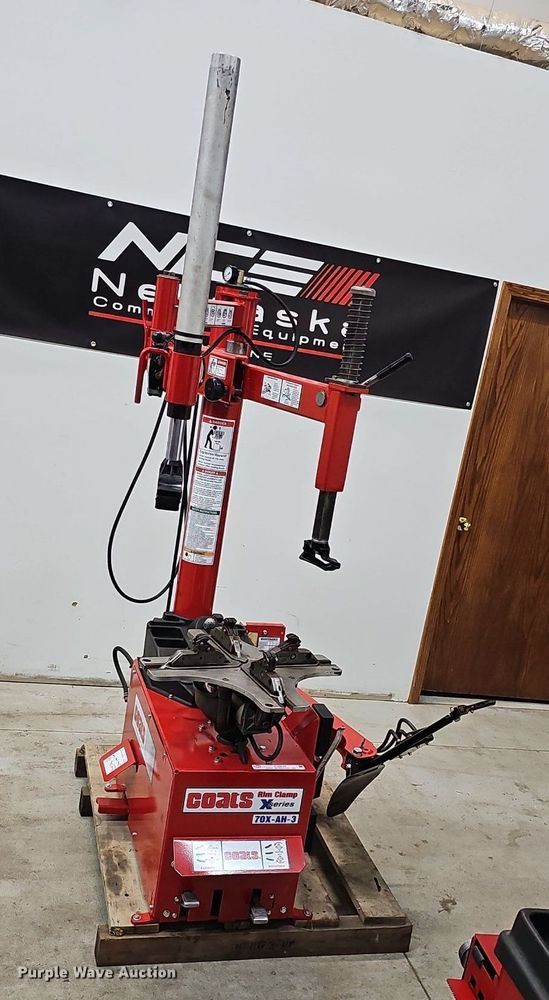 image for item IO9845 Coats 70X-AH-3 rim clamp tire machine