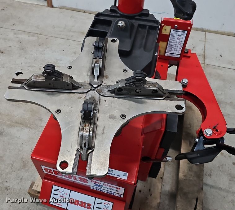 image for item IO9845 Coats 70X-AH-3 rim clamp tire machine