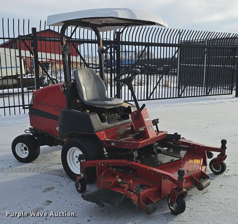 image for item IO9851 Toro Groundsmaster 3280 D lawn mower