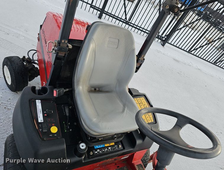 image for item IO9851 Toro Groundsmaster 3280 D lawn mower