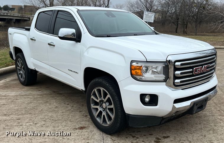 image for item JT9026 2018 GMC  Canyon SLT Crew Cab pickup truck