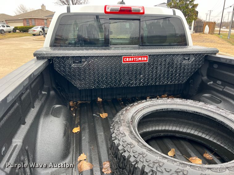 image for item JT9026 2018 GMC  Canyon SLT Crew Cab pickup truck