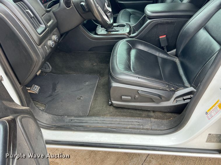 image for item JT9026 2018 GMC  Canyon SLT Crew Cab pickup truck