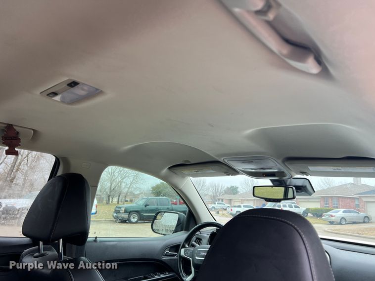 image for item JT9026 2018 GMC  Canyon SLT Crew Cab pickup truck