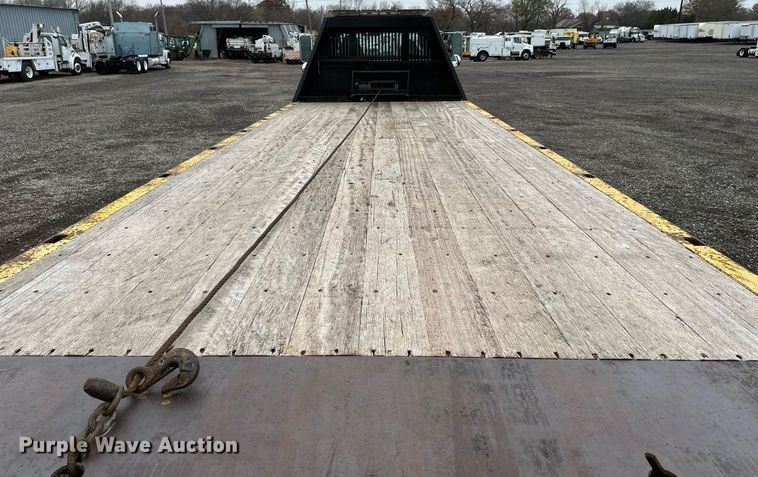 image for item KH9661 2013 Ford F750 Super Duty rollback truck