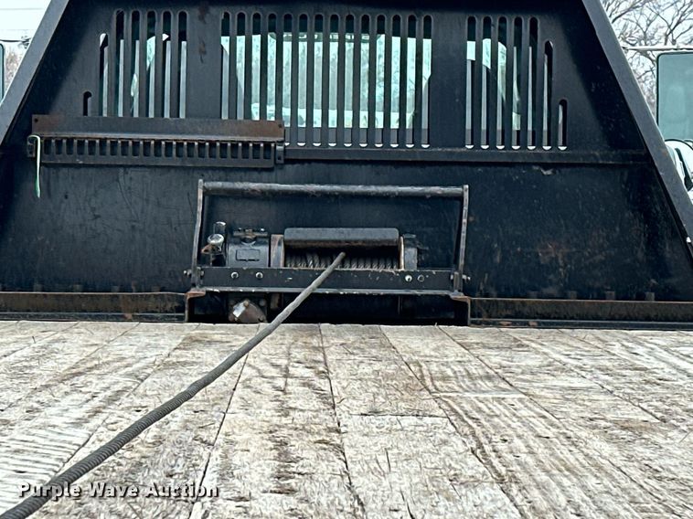 image for item KH9661 2013 Ford F750 Super Duty rollback truck