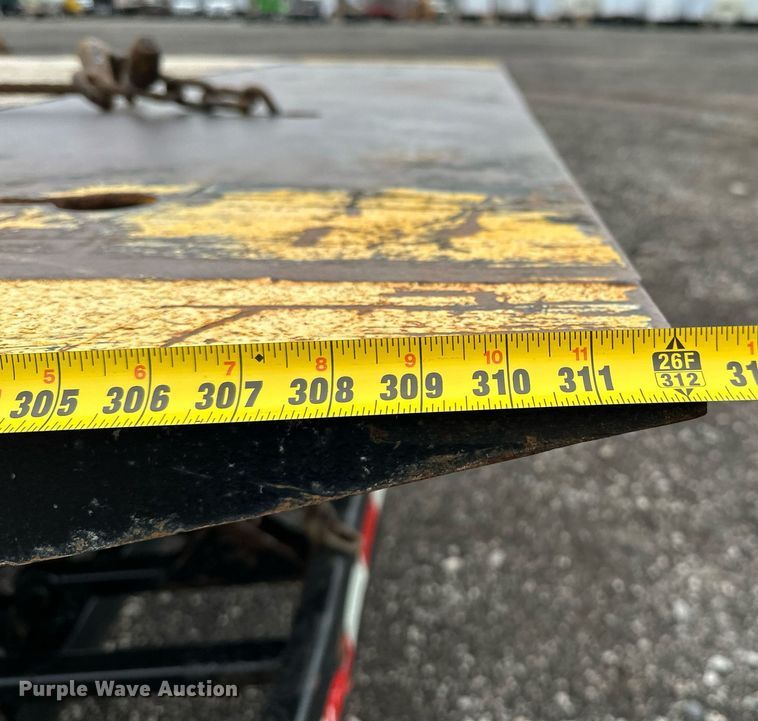 image for item KH9661 2013 Ford F750 Super Duty rollback truck