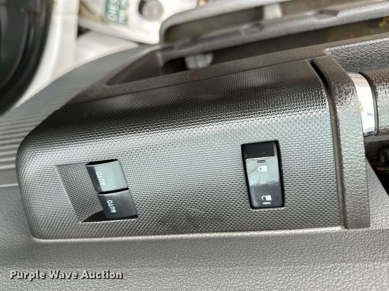 image for item KH9661 2013 Ford F750 Super Duty rollback truck