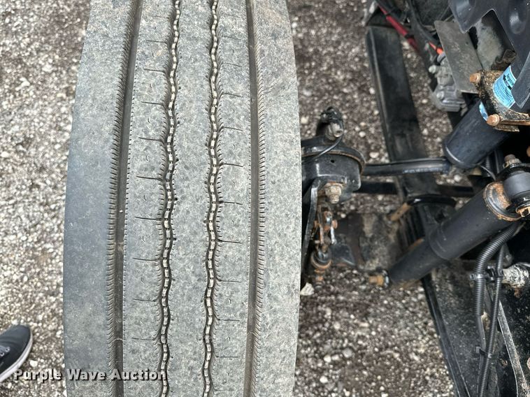 image for item KH9661 2013 Ford F750 Super Duty rollback truck