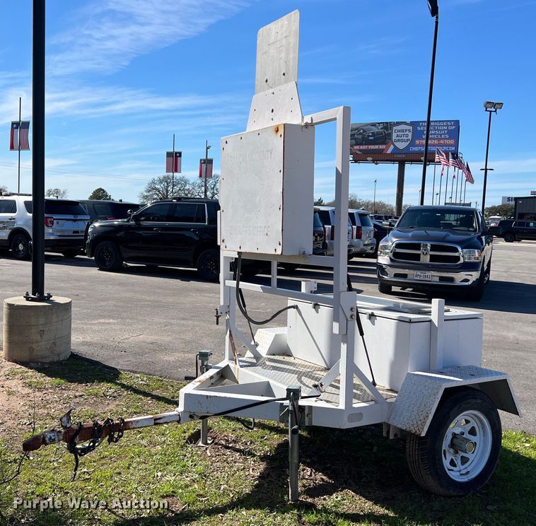 image for item KV9902 Radar trailer