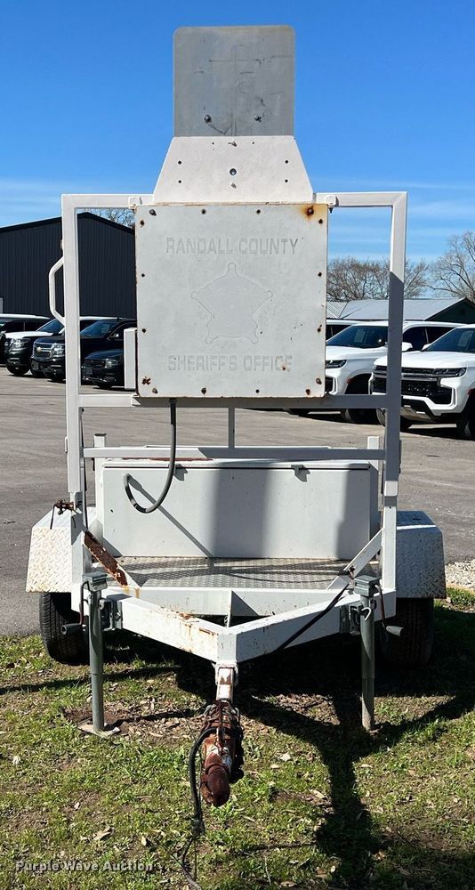 image for item KV9902 Radar trailer