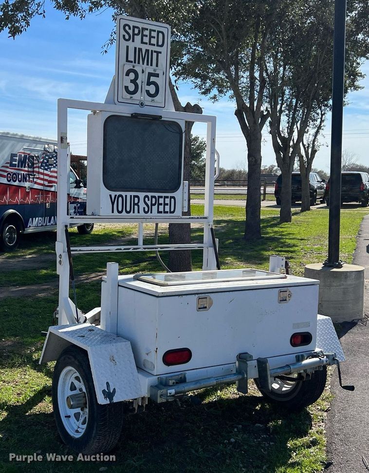 image for item KV9902 Radar trailer