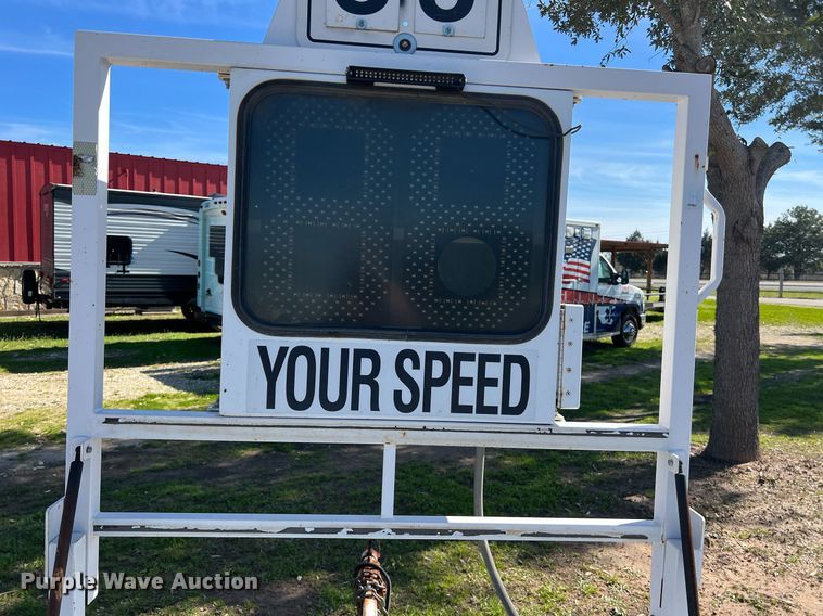 image for item KV9902 Radar trailer