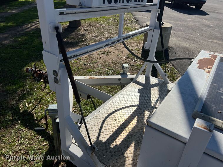 image for item KV9902 Radar trailer