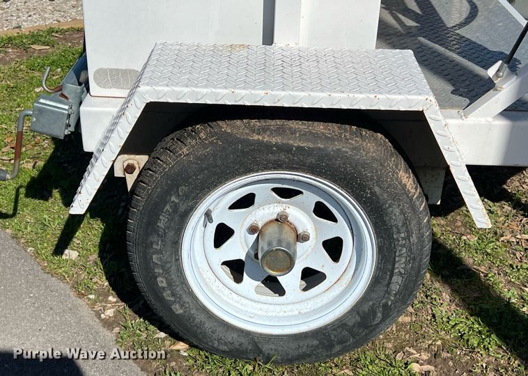 image for item KV9902 Radar trailer