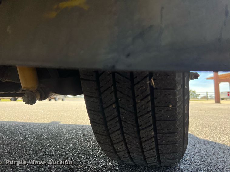 image for item KV9903 2017 Chevrolet Express shuttle bus