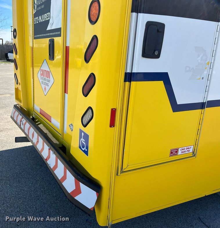 image for item KV9904 2017 Chevrolet Express shuttle bus