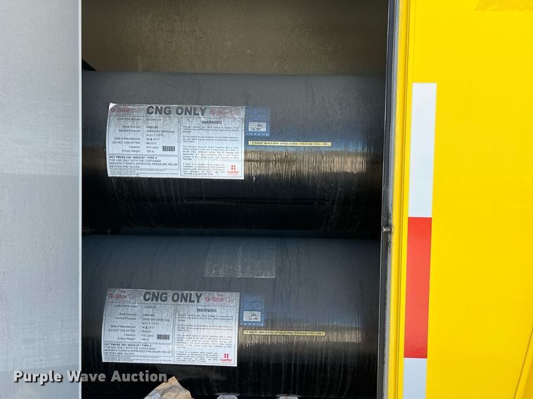 image for item KV9904 2017 Chevrolet Express shuttle bus