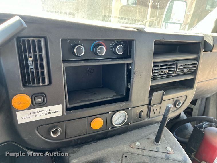 image for item KV9904 2017 Chevrolet Express shuttle bus