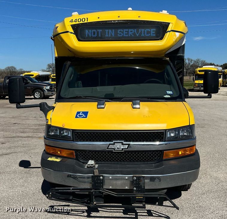 image for item KV9906 2016 Chevrolet Express shuttle bus