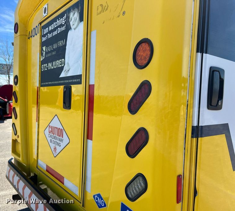 image for item KV9906 2016 Chevrolet Express shuttle bus