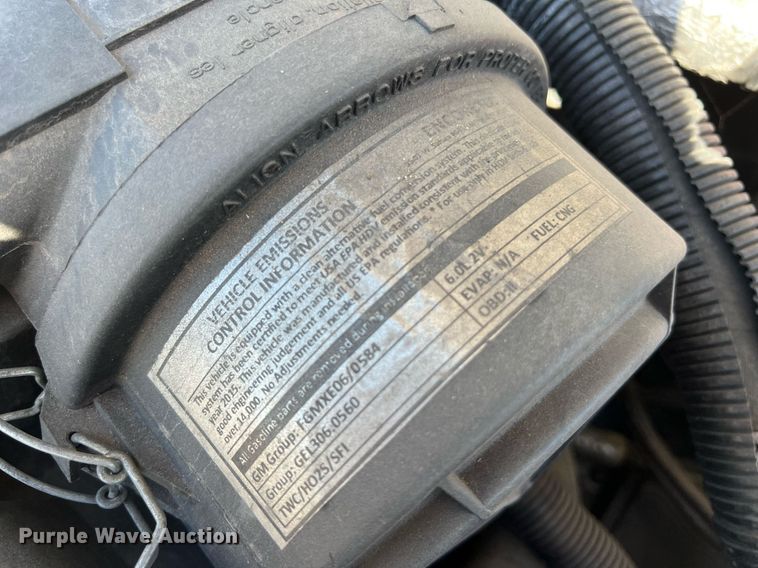 image for item KV9906 2016 Chevrolet Express shuttle bus