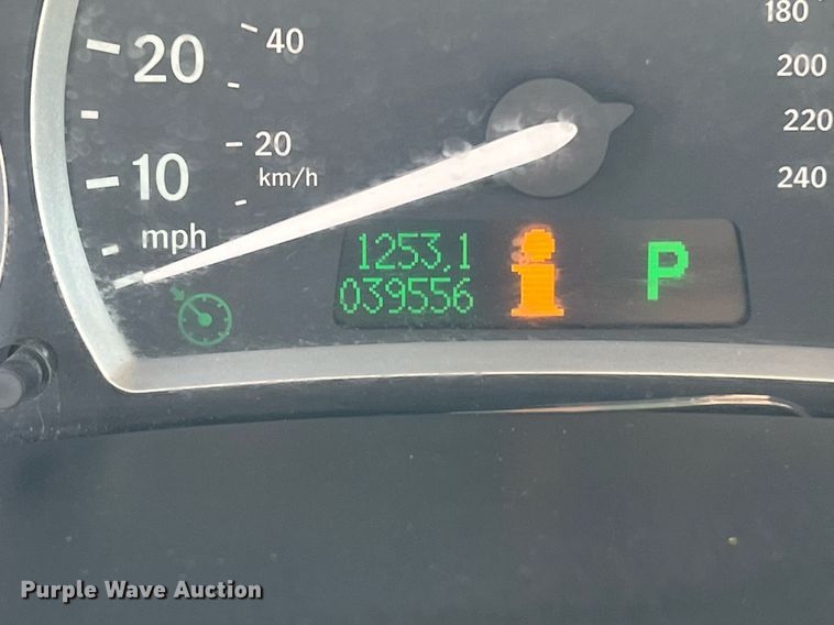 image for item KV9907 2005 Saab 9-3 convertible