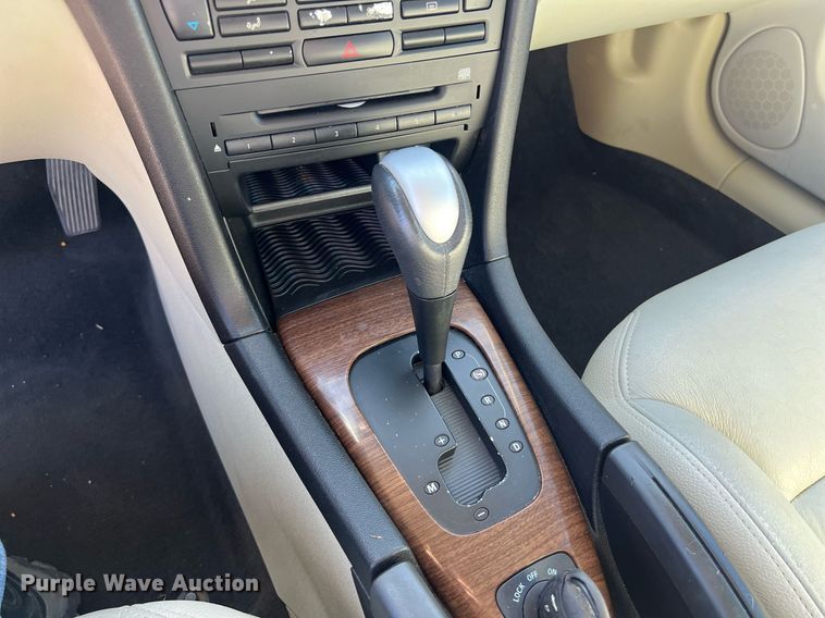 image for item KV9907 2005 Saab 9-3 convertible