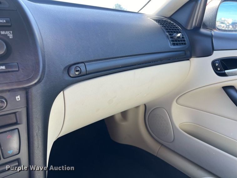 image for item KV9907 2005 Saab 9-3 convertible