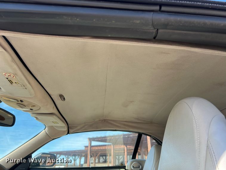 image for item KV9908 1999 Jaguar XK8 convertible