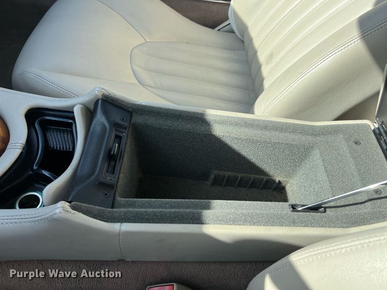 image for item KV9908 1999 Jaguar XK8 convertible