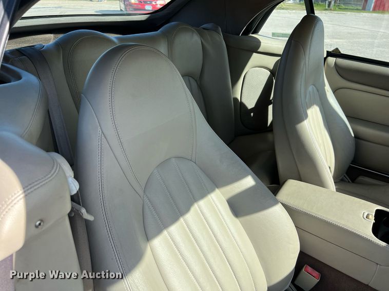 image for item KV9908 1999 Jaguar XK8 convertible
