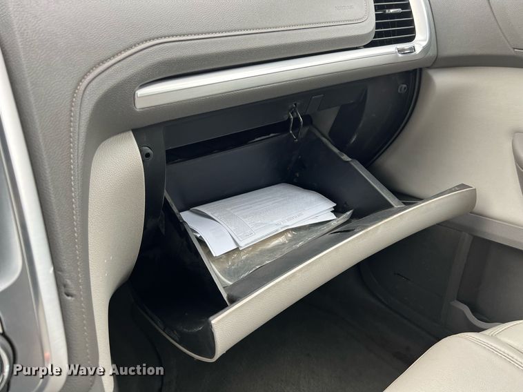 image for item KV9911 2016 GMC Acadia SLT SUV