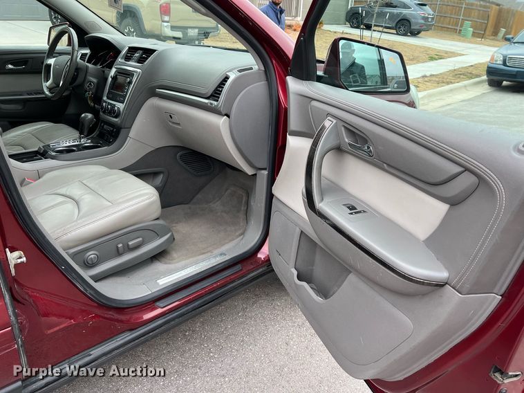 image for item KV9911 2016 GMC Acadia SLT SUV