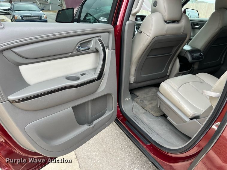 image for item KV9911 2016 GMC Acadia SLT SUV