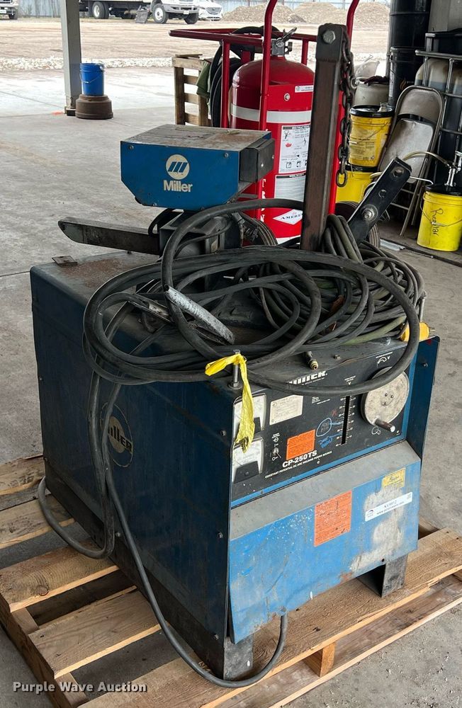 image for item KV9912 Miller CP-250TS welder/generato